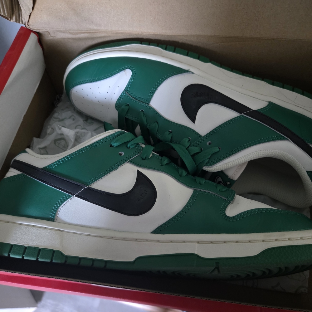 Nike Green and White Sneakers Classic Design